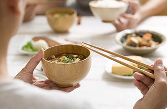 Vol 1 食事のリズムや食べ方で食生活改善 日本生命保険相互会社 Vol 1 食事のリズムや食べ方で食生活改善 日本生命保険相互会社