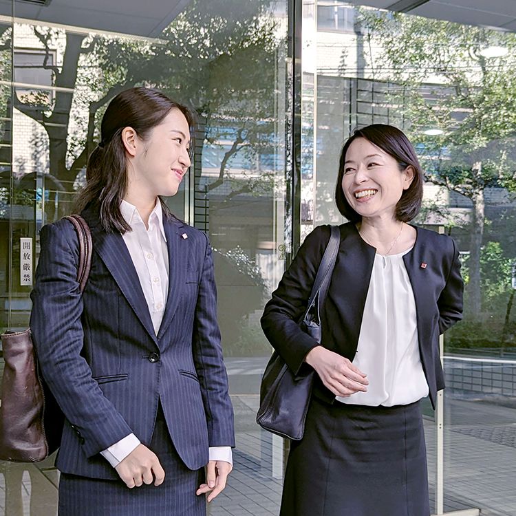 移動の最中に提案内容を何度もシミュレーションしながら、お客様のもとへ。